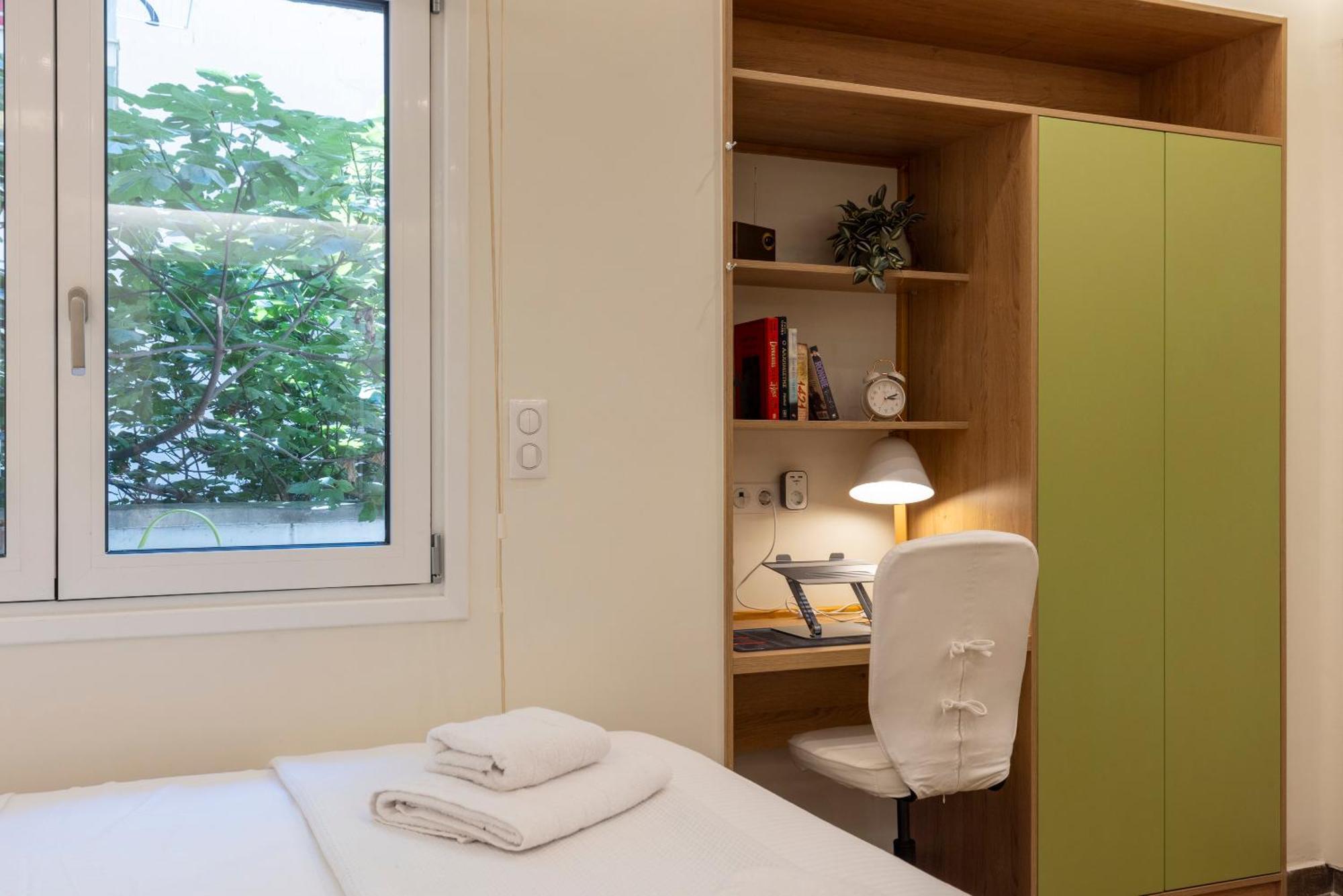 Studio Flat 21 At Evangelismos Metro Stn Athens Exterior photo